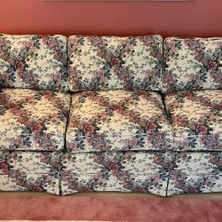 Like New Drexel Heritage Sofa