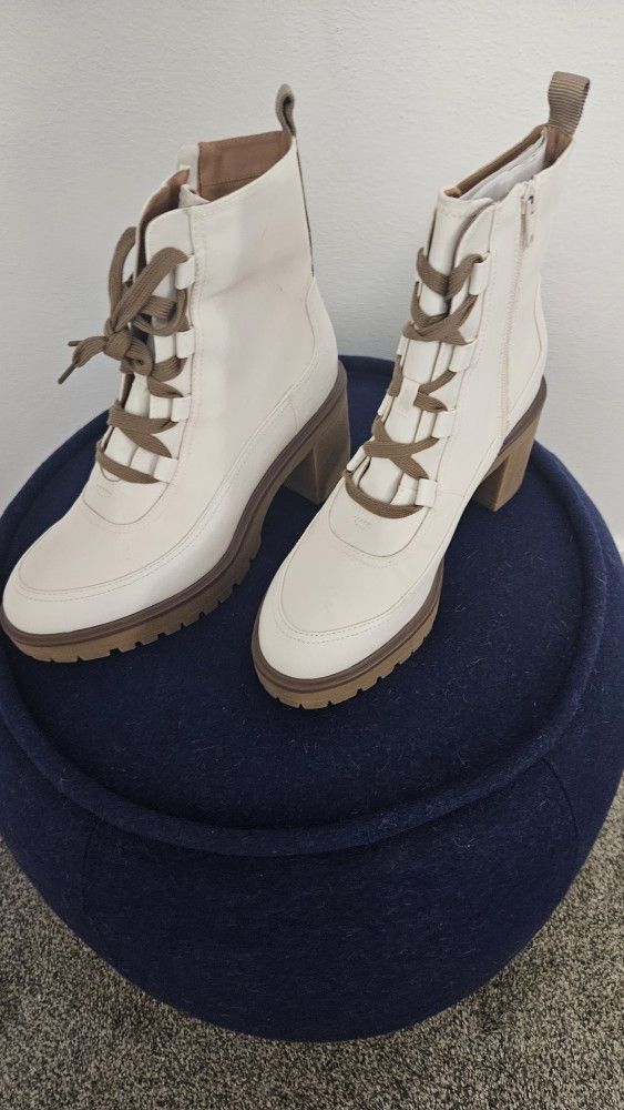 Women's Glenda Hiking Boots - Universal Threadâ„¢ Off-White