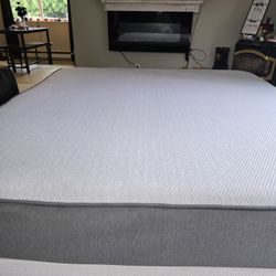 King size Casper Mattress And Boxspring