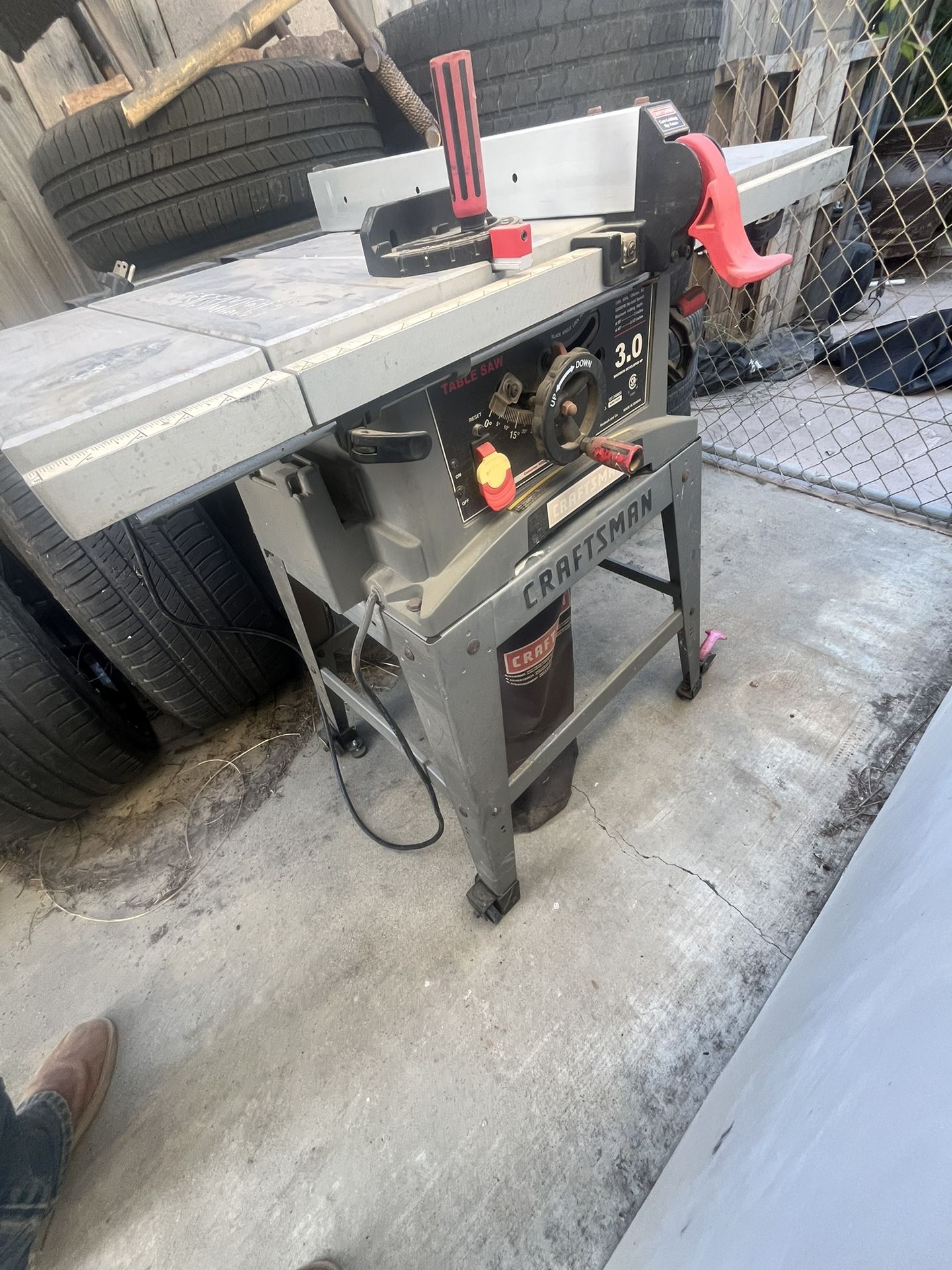 Craftsman Table Saw