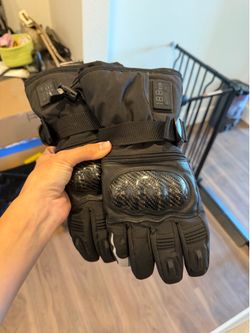 Brand new Heated motorcycle gloves