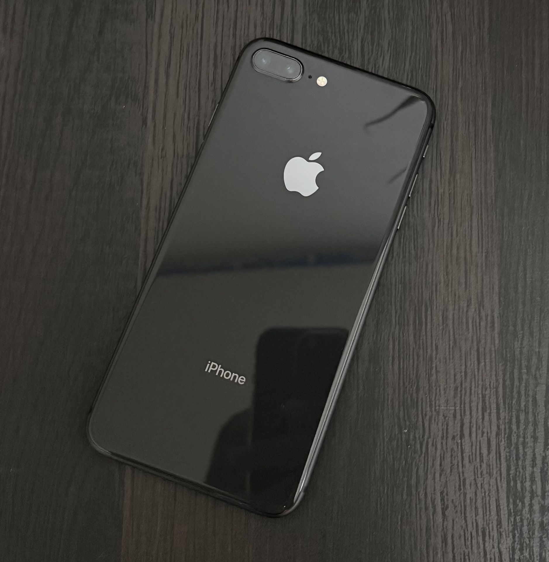 iPhone 8 Plus 64gb Unlocked Black