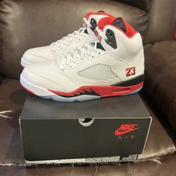 Nike Air Jordan 5 Retro Fire Red Size 9.5