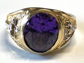14k Solid Gold Nice Fancy Purple Ring