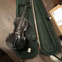 Black 4/4 Violin 