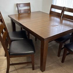 Dinning Table With Extension And 6 Chairs 