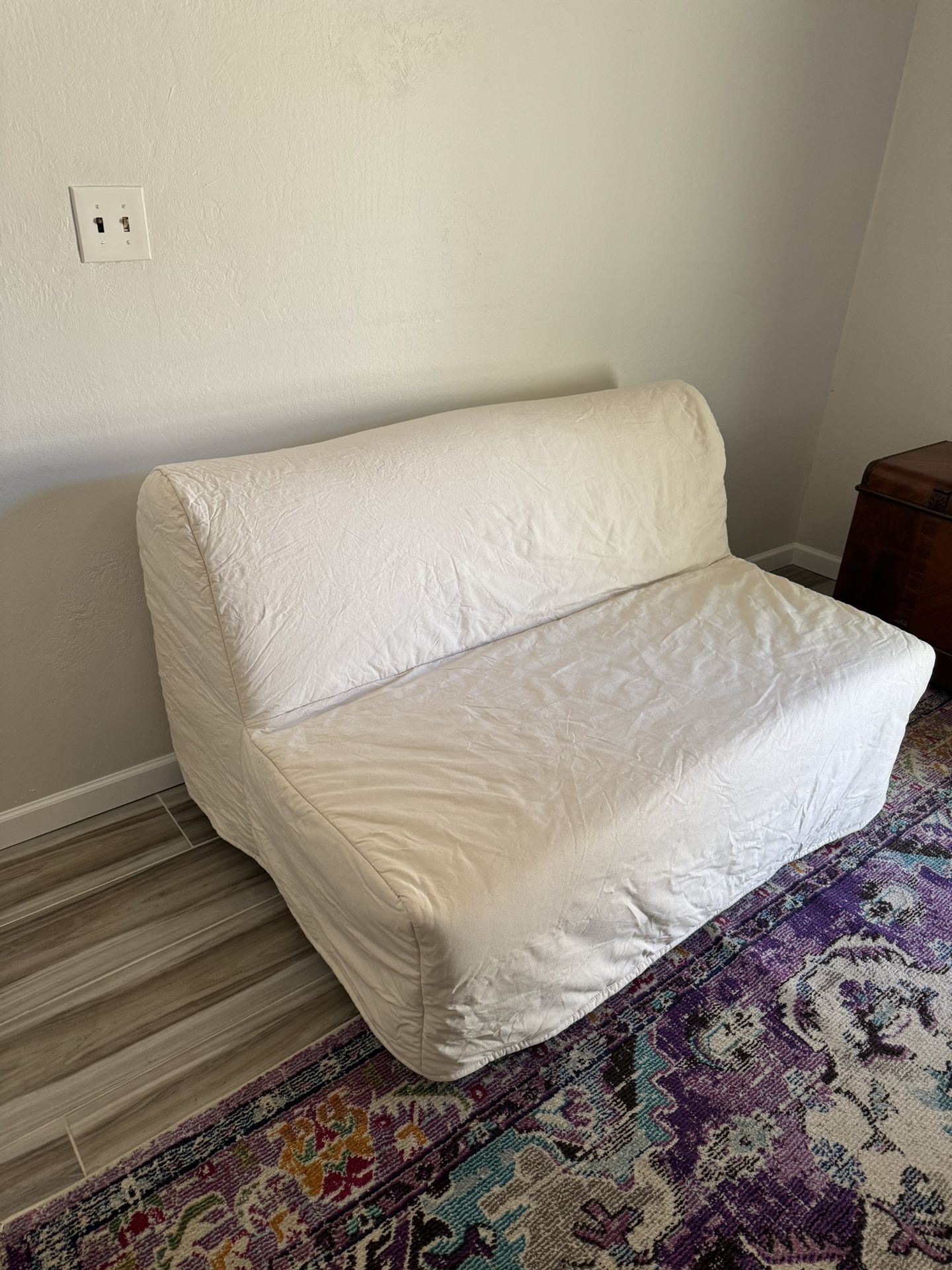 Futon/Sleeper sofa