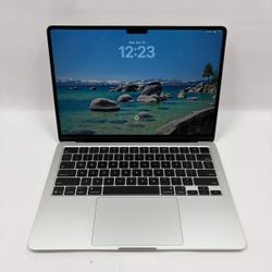13 inch MacBook Air M3 512GB SSD 16GB RAM
