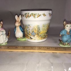 Beatrix Potters Ribby Cat Tom Kitten & Planter