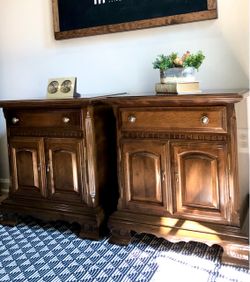 Nightstands/ Side Tables