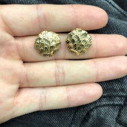 10k Gold Circle Nugget Ear Rings