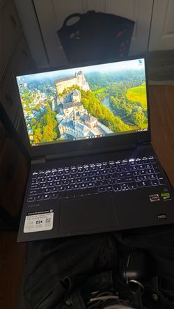 HP Victus AMD Ryzen 5 7535HS RTX 2050 512SSD