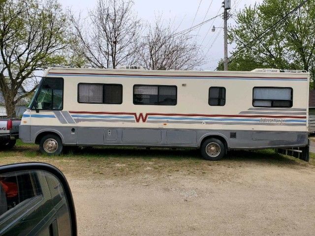 1992 36 foot winnebago, 5.9 Cummins 36 foot winnebago, 5.9 Cummins diesel