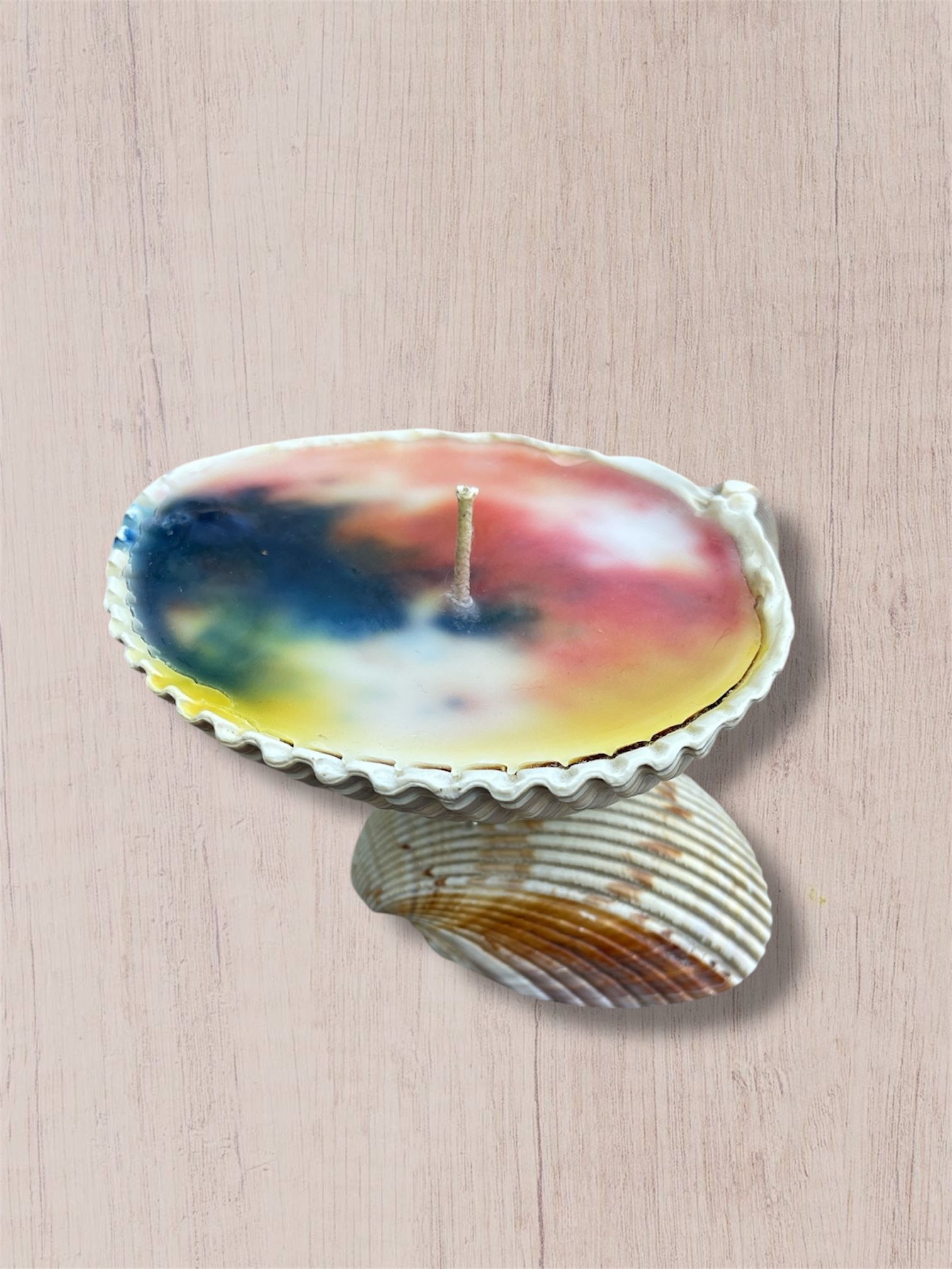 Tie-Dye Seashell Candle