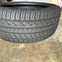 KUMHO RADIAL TUBELESS TIRE 255/45 ZR20 205W