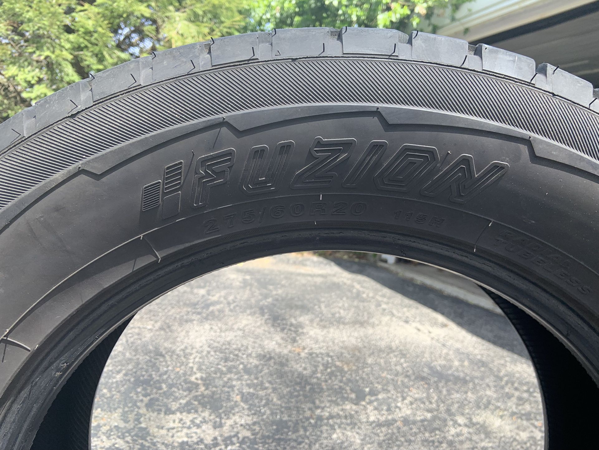 Fusion 275/60R20 Tires