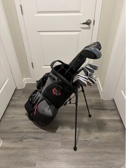 Golf clubs and bag- Full set (almost) Mizuno jpx 925 forged stiff flex, taylormade