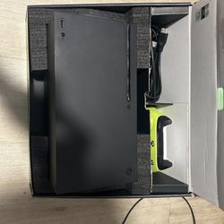Xbox Series X With Games And Rechargeable Batteries