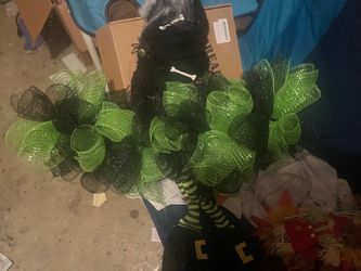 Halloween Witch Deco Mesh Wreath