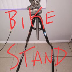 Wrench Force Bike Stand $80