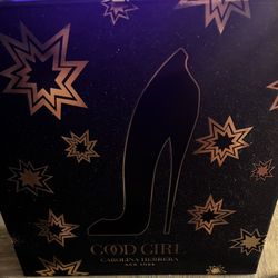 Good Girl Gold perfume 
