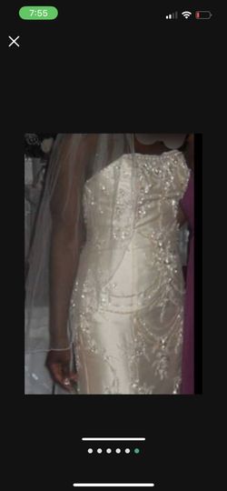 Wedding dress