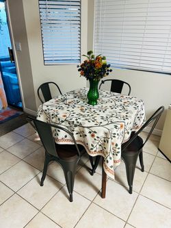 🍽️ Cozy Dining Table + 4 Industrial Chairs — $80!