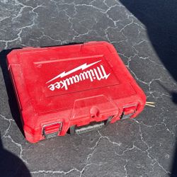 Milwaukee M12 FUEL ProPEX Expander Tool Kit 