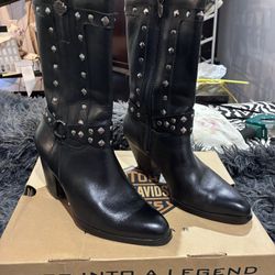 Harley Davidson Women’s Size 7.5 Black Leather Boots #D81809 *All items buy one get one for $1*