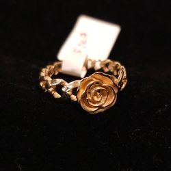 14k Gold Rose Ring ✨️