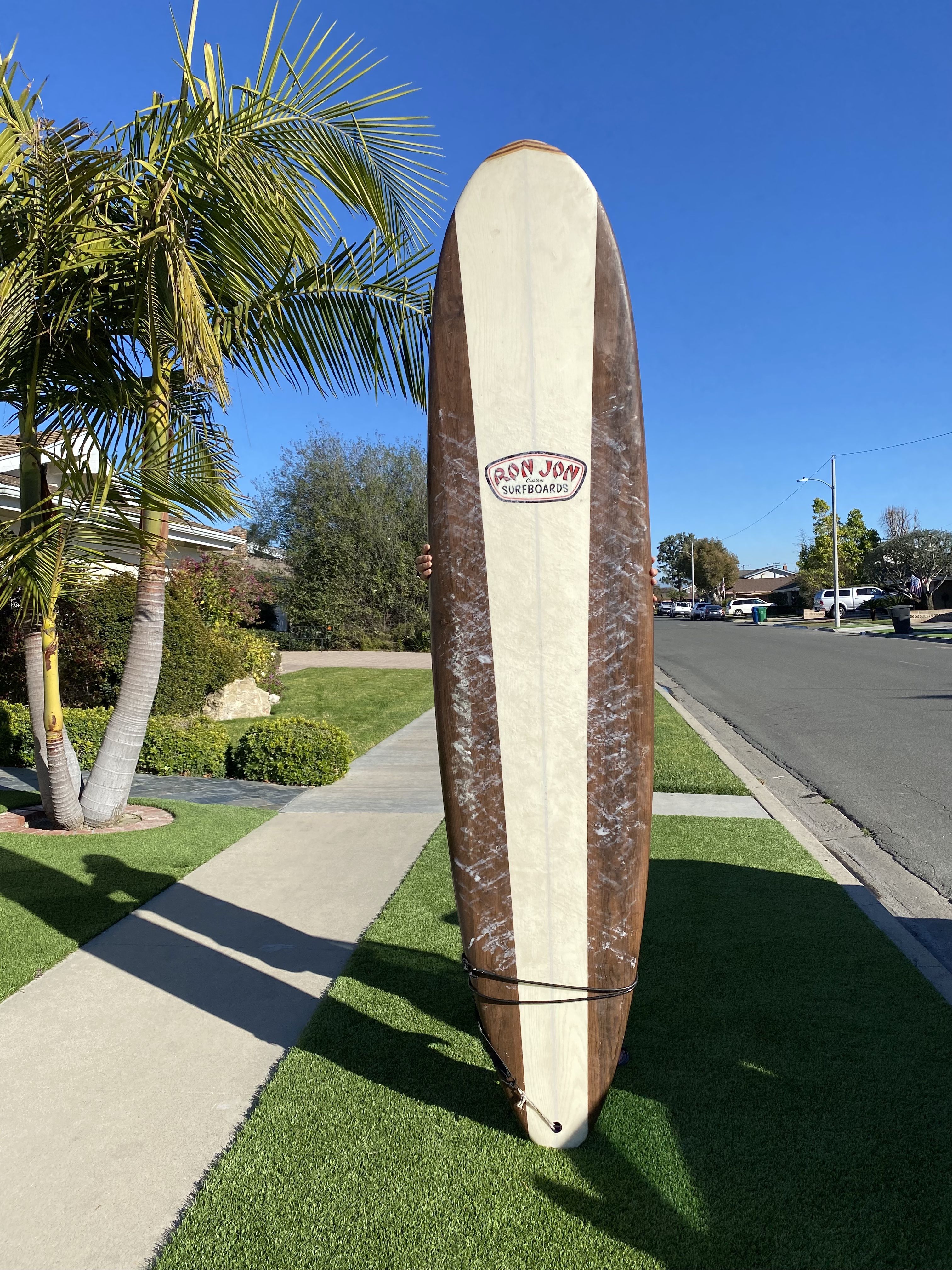 Ron Jon 8 ft Longboard Surfboard (comes with bag & leash)