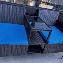 Outdoor Patio Two-Seater Chair