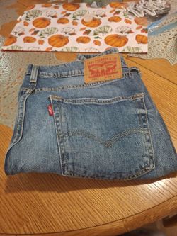 Levi shorts