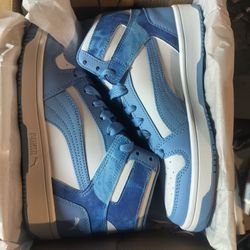 PUMA Rebound layup High Top Size 6