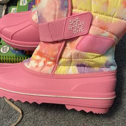 Snow Boots