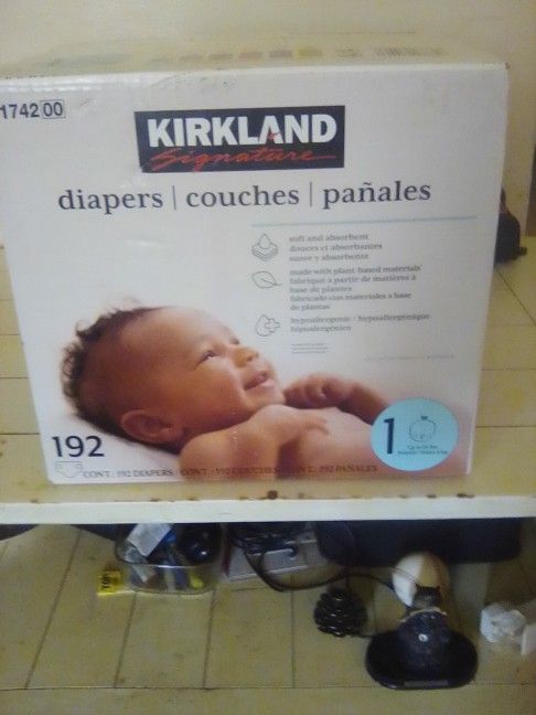 Kirkland Brand Newborn Up To 14 Lbs