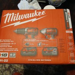 Milwaukee Compact Combo Kit