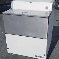 True Energy Star Refrigerated Box Mobile Great For Catering. 115votage π.