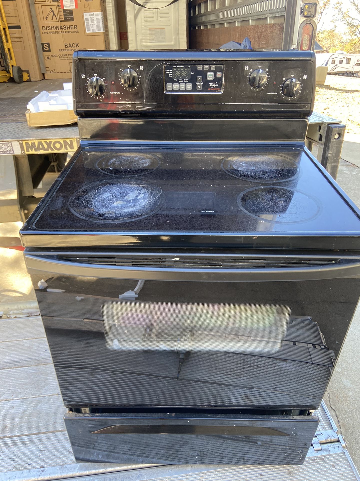 Whirlpool Electric Stove 