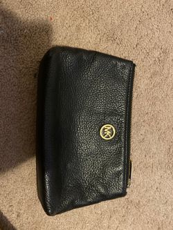 Michael Kors makeup bag