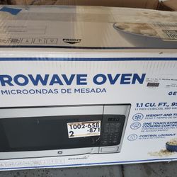 GE 1.1 cu. Ft. Countertop Microwave 