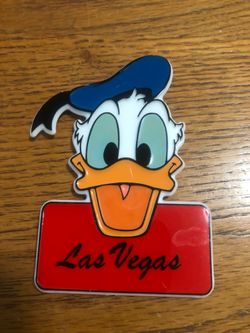 Rare Disney Donald Duck Las Vegas Theme Magnet.  Size 2 1/2 inches Wide and 4 inches tall .  Preowned Good Condition.  Has been on display in a cabine