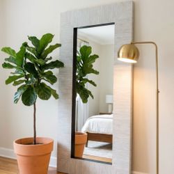 FULL LENGHT MIRROR - Free Delivery 