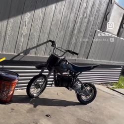 72v Razor