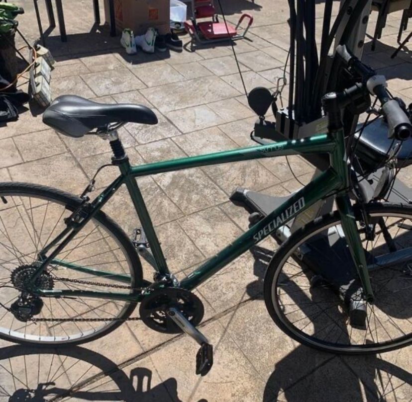 Specialized Sirrus Road Bike And Rack