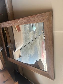 Wall miror