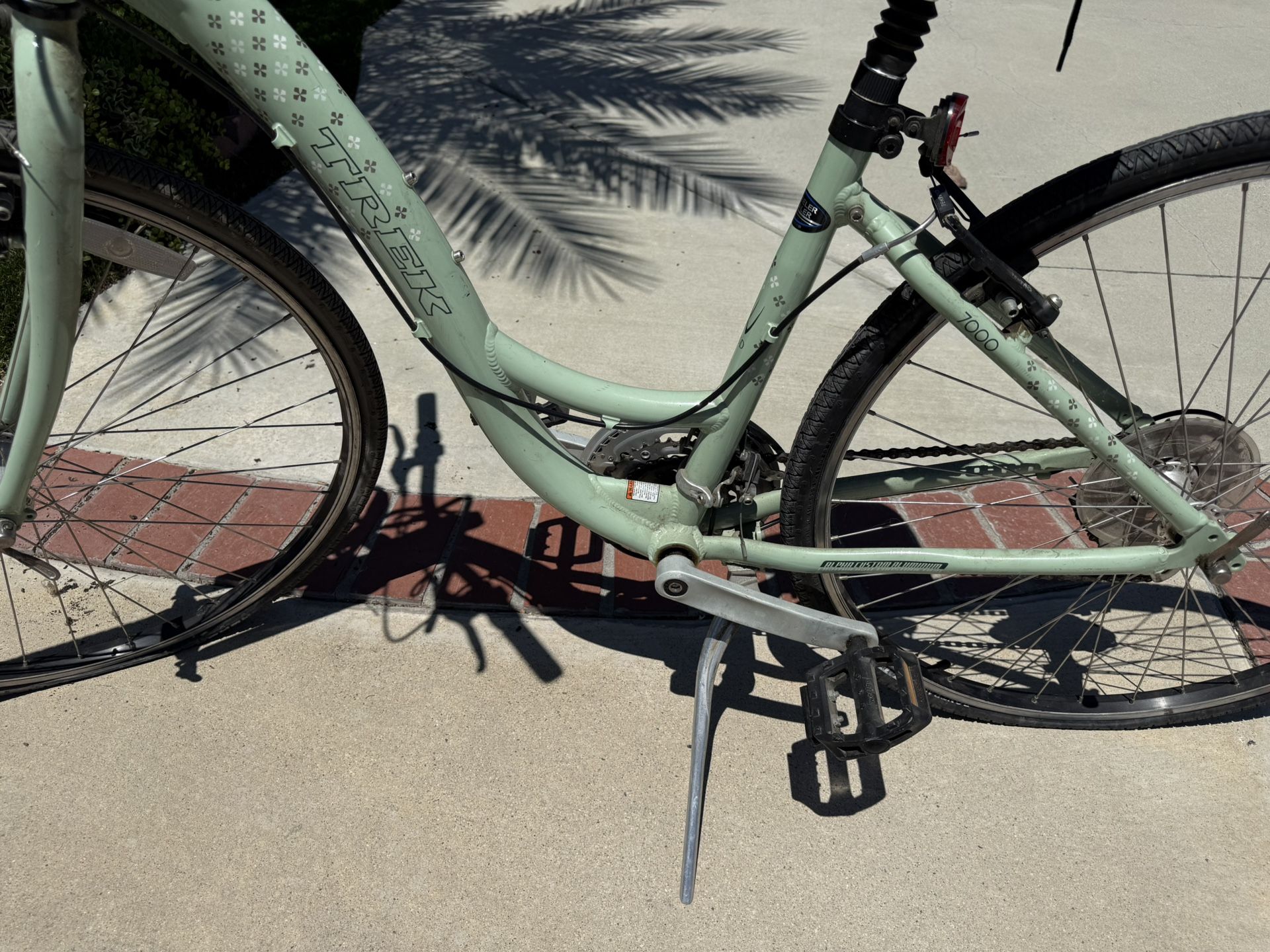 Beach Cruiser Bike
