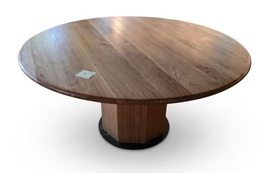 Round white oak table