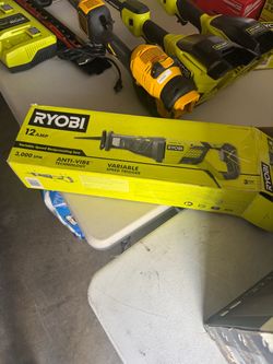 12 Amp Corded Reciprocating Saw