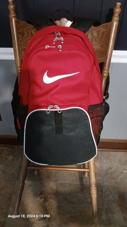 NIKE BACKPACK